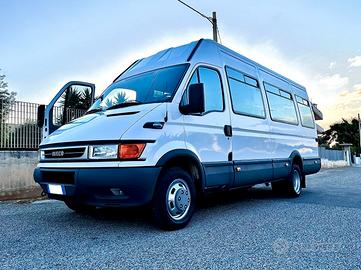 Autobus iveco 50c15 12 posti e 2 disabili - 2005