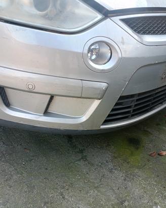 Paraurti anteriore con sensori Ford s max anno 200