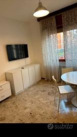 £ ampie staze prestigio in quadrilocale con bagni