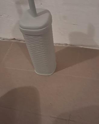 scopino del bagno