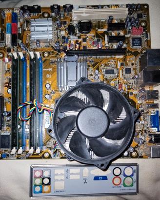 CPU Intel Q6600-Scheda madre Asus Benicia-RAM 3GB