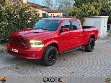 Dodge RAM 5.7 HEMI V8 Pickup