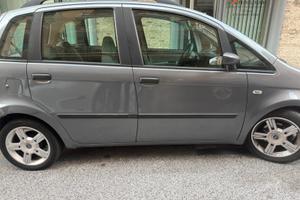 Fiat idea