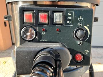 Macchina a vapore professionale aspira liquidi sol