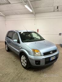 Ford Fusion 1.6 TDCi 5 porte