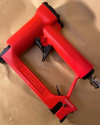 Cucitrice pneumatica ATRO 4000 40/16 come NUOVA