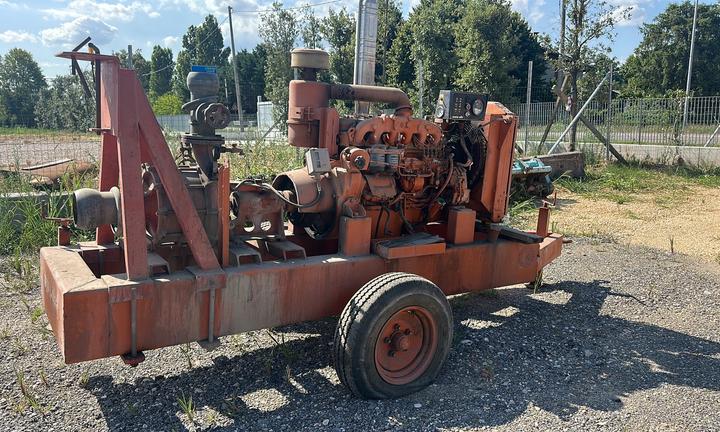 Iveco motopompa Aifo