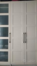 2 armadi Ikea bianchi ante a  battente