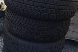 4 Pneumatici 205/55 R17 Continental Contiwintercon