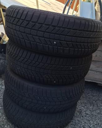 4 Pneumatici 205/55 R17 Continental Contiwintercon