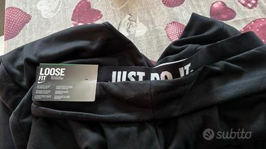 Nike pantaloni nero women