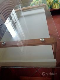 Scrivania base in legno e piano in vetro