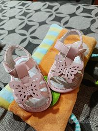 scarpine rosa numero 16