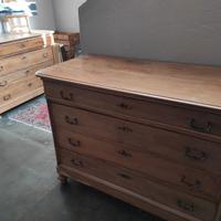 Comò parzialmente ristrutturati