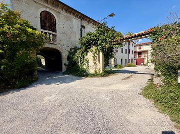 CASA SEMINDIPENDENTE A VITTORIO VENETO