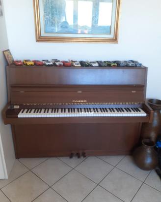 Pianoforte verticale Fazer