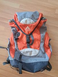 Zaino trekking marca Vaude 30 litri
