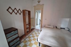 Camera in appartamento (vicino stazione FS)