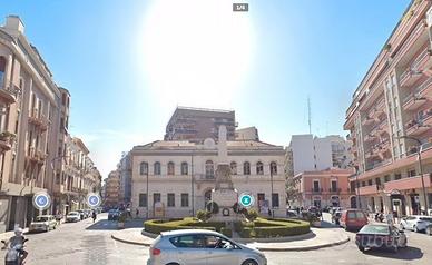 Piazza caduti app e box panoramico esclusivo