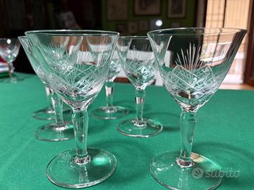 Bicchieri in cristallo lavorati