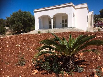 Villa vista mare Torre Pali (Rif.93)
