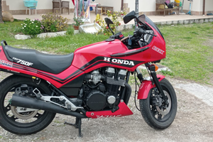 Honda cbx 750 F RC 17