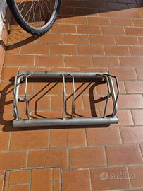 Porta Biciclette in metallo
