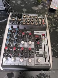 mixer Behringer Xenyx QX 1002 ISB