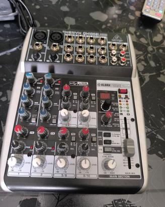 mixer Behringer Xenyx QX 1002 ISB