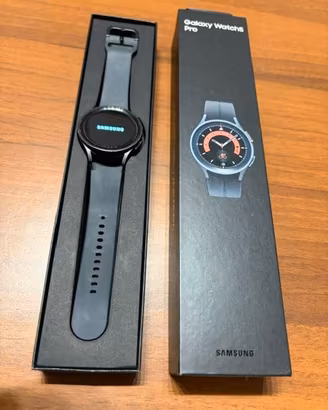 Galaxy Watch 5 PRO 45mm Bluetooth wifi gps SM-R920