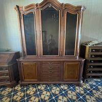 Cristalliera in noce