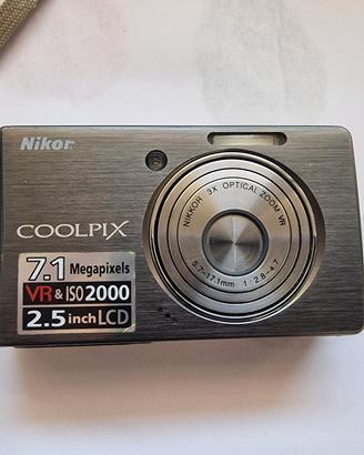 Nikon Coolpix S500