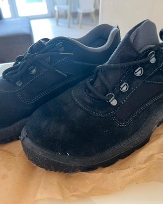 Scarpe antinfortunistiche