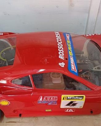 Ferrarri con motore a scoppio