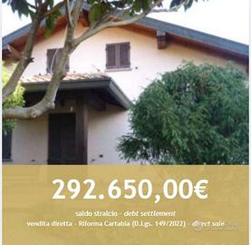 Villa a Valgreghentino (LC)