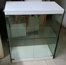 Vetrina anni 70 cristallo e legno restaurata