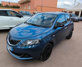 Lancia Ypsilon 1.0 FireFly 5 porte S&S Hybrid Ecoc