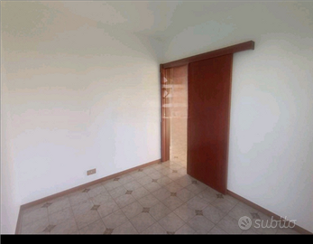 Appartamento ad uso ufficio Via Imera