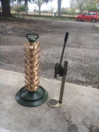 Sgocciolatore piu pressa tappi