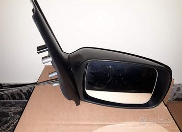 Specchietto retrovisore dx ford festa IV serie