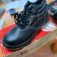 Scarpe antinfortunistiche