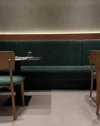 Divani / Arredamento per locali, bar, ristoranti