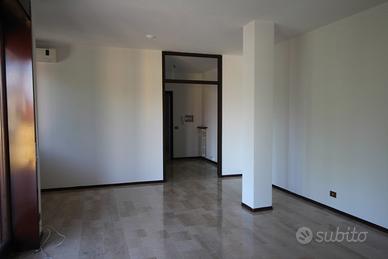 Appartamento Arona [01AR-1618ARG]