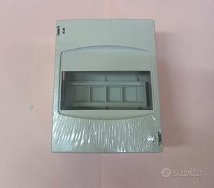 Centralino 6.Mod IP 40 senza porta Bticino F115/6D