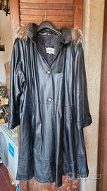 Cappotto Pelle nera con inserti in pelliccia