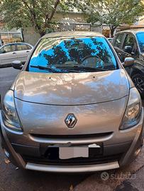 Auto Renault Clio