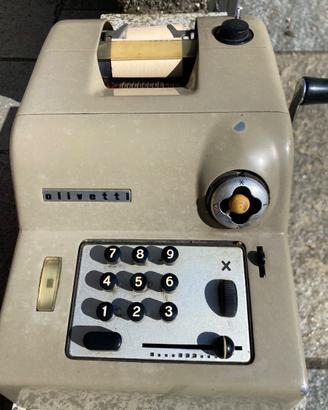 Calcolatrice Olivetti d’epoca