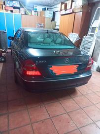 Mercedes E220