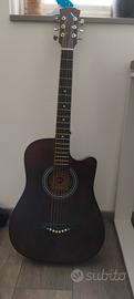 chitarra acustica 