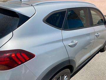 Hyundai tucson 48 v disel